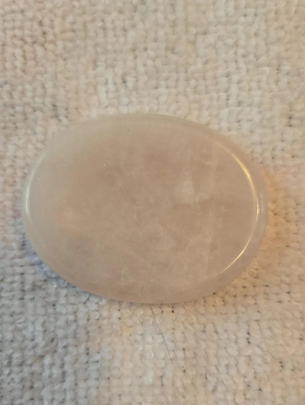 Rose Quartz Oval Gemstones - Picture 4 of 10